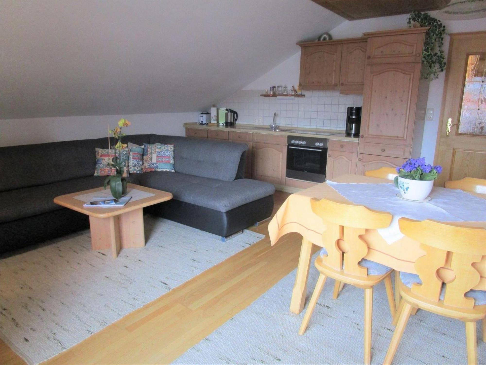 Apartment In The Allg U With View Of The Bavarian Alps Bernbeuren Εξωτερικό φωτογραφία